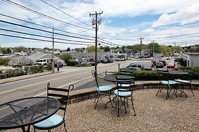 Cape Cod Harbor House Inn