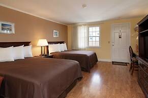 Cape Cod Harbor House Inn