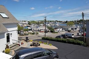 Cape Cod Harbor House Inn