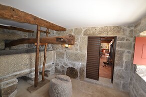 Casa da Portela de Sampriz