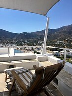 Niriedes Hotel