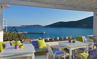 Niriedes Hotel