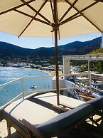 Niriedes Hotel