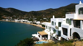 Niriedes Hotel