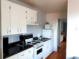 Atlantic View Motel and Cottages