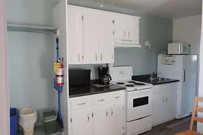 Atlantic View Motel and Cottages