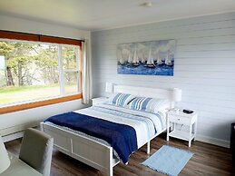 Atlantic View Motel and Cottages