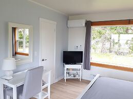 Atlantic View Motel and Cottages