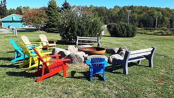 Atlantic View Motel and Cottages