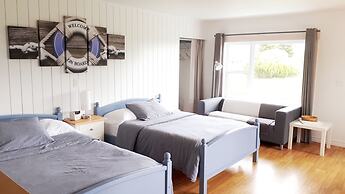 Atlantic View Motel and Cottages