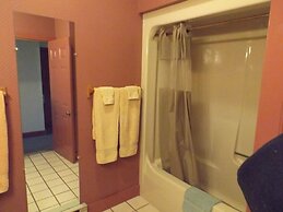 Hermanns European Inn