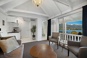 Lakeview Colonial Motel