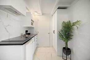 Lakeview Colonial Motel