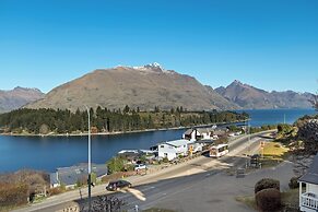 Lakeview Colonial Motel