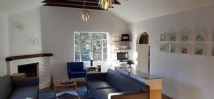 The Vagabond's House