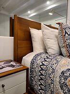 The Vagabond's House