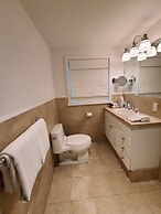 The Vagabond's House