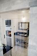 The Vagabond's House