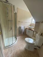 Parkside Guest House