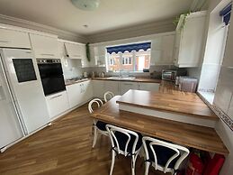 Parkside Guest House