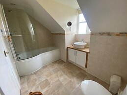 Parkside Guest House