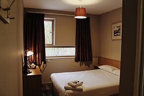 Lancaster Hotel