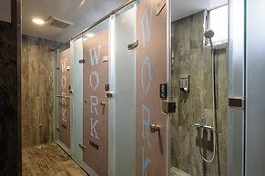 Work Inn TPE - Hostel