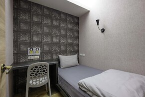 Work Inn TPE - Hostel