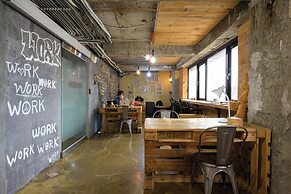 Work Inn TPE - Hostel