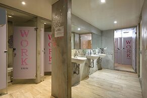 Work Inn TPE - Hostel