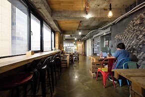 Work Inn TPE - Hostel