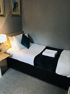 Ardenlee Guest House