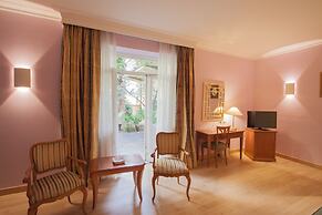 Ateneo Garden Palace