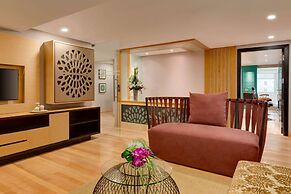 Ramada Hotel & Suites by Wyndham Amwaj Islands Manama