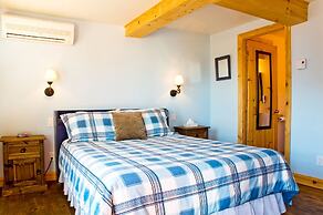 La Galouine Auberge & Restaurant