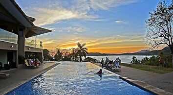 Nammbú Beachfront Bungalows