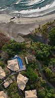 Nammbú Beachfront Bungalows