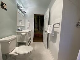 Crown House Bed & Breakfast