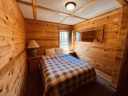 Horseshoe Bay Lodge
