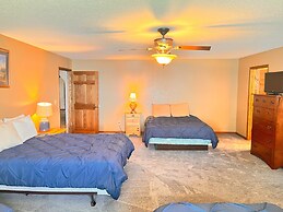 Horseshoe Bay Lodge