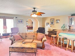 Horseshoe Bay Lodge