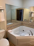 Horseshoe Bay Lodge