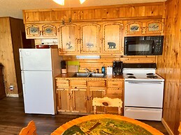 Horseshoe Bay Lodge