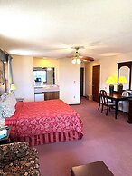 Horseshoe Bay Lodge