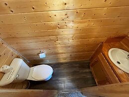Horseshoe Bay Lodge