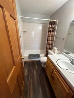 Horseshoe Bay Lodge