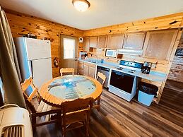 Horseshoe Bay Lodge