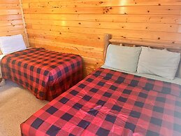 Horseshoe Bay Lodge