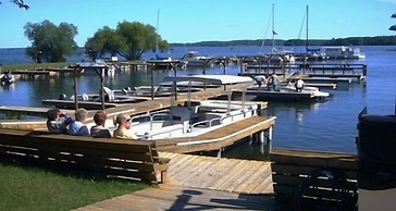 Horseshoe Bay Lodge