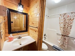 Horseshoe Bay Lodge